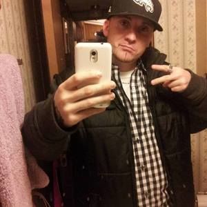 Meet your Posher, Eric